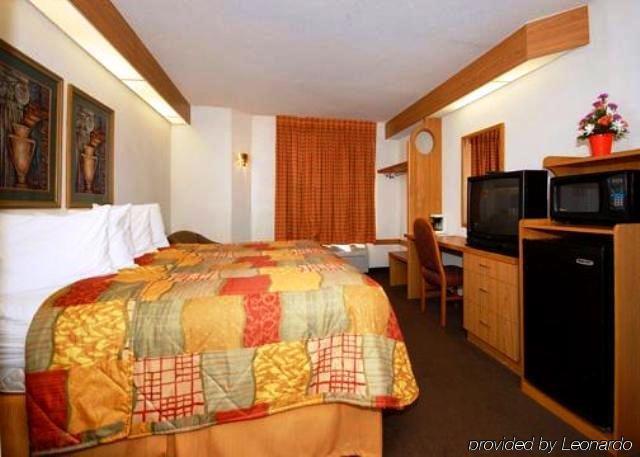Inn At קלמסון מראה חיצוני תמונה